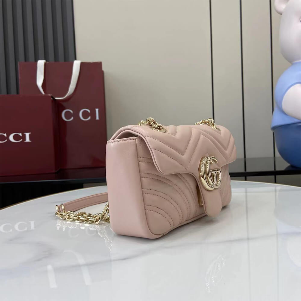 NEW GG Marmont small shoulder bag